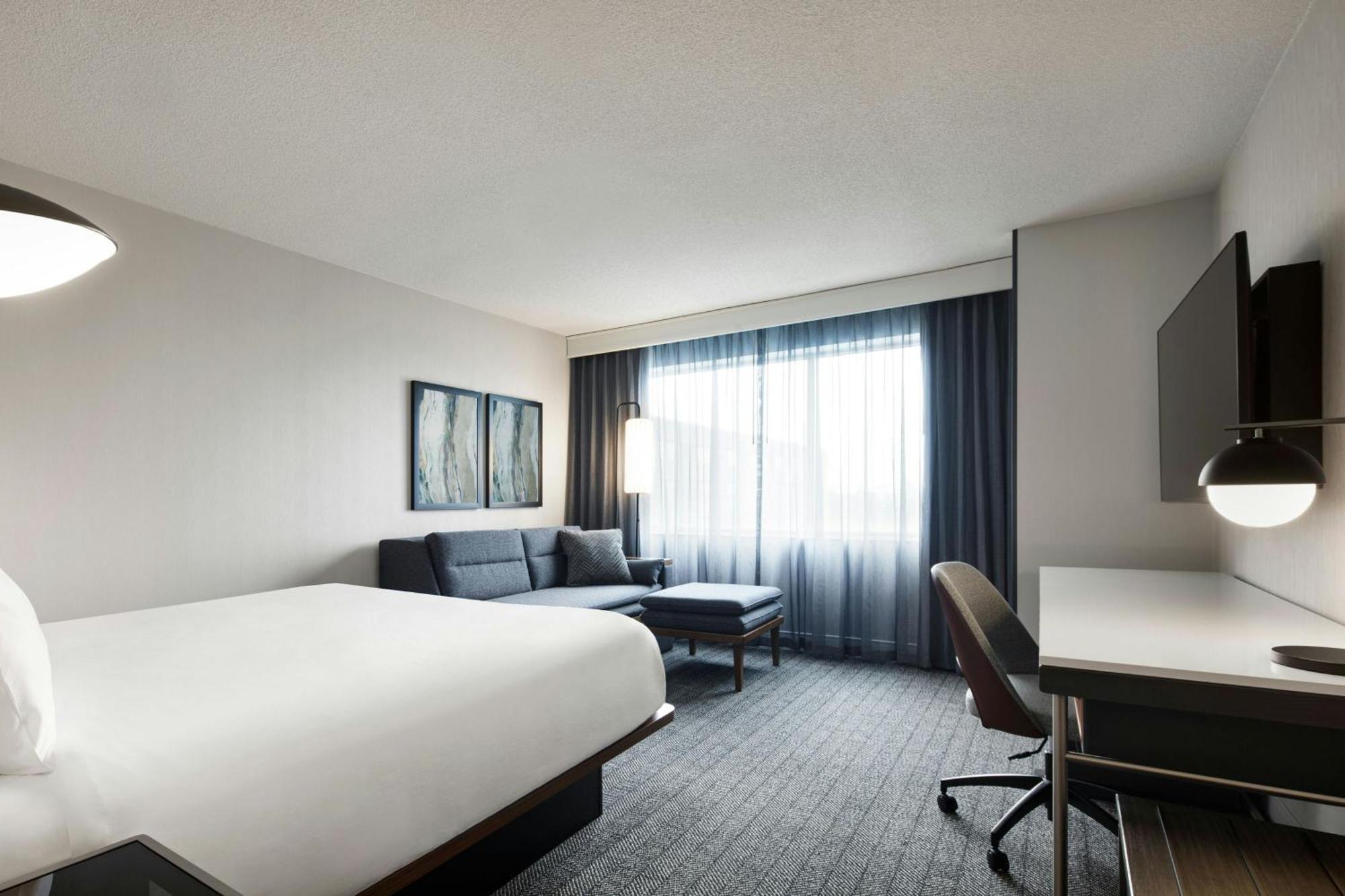 King Room,1643161457:JPEG
