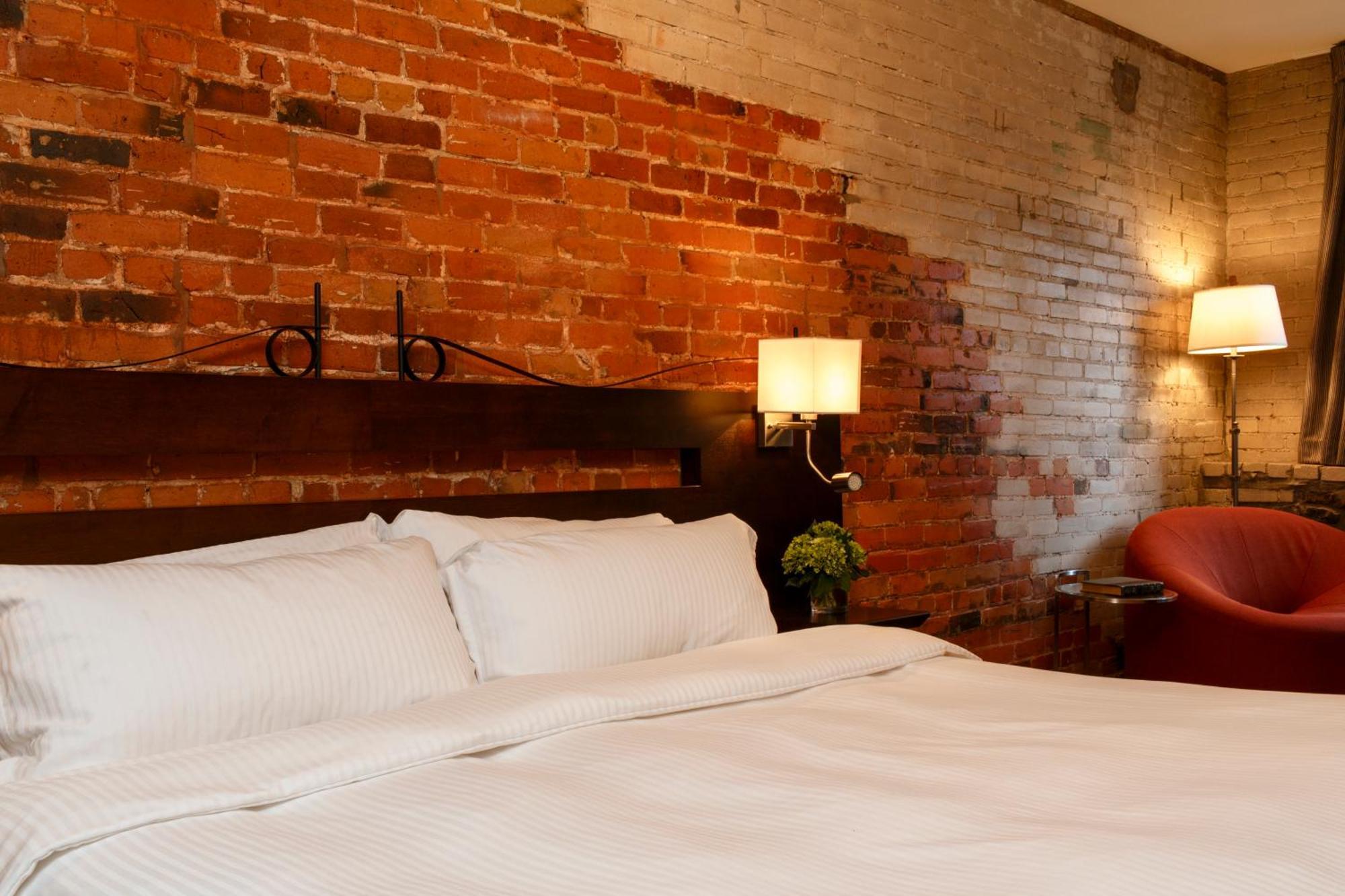 Deluxe King Room St Paul Street View