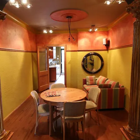 A La Carte Bed & Breakfast-2